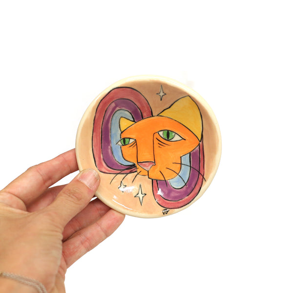 Lil Cat Dish by Jennifer Gross