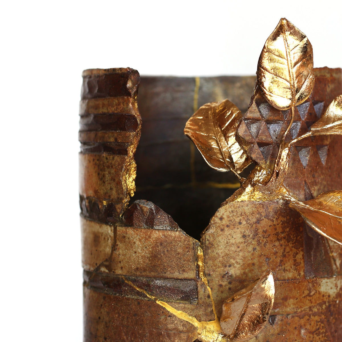 Kintsugi Collaboration by Jackie Brink and Patricia Sannit